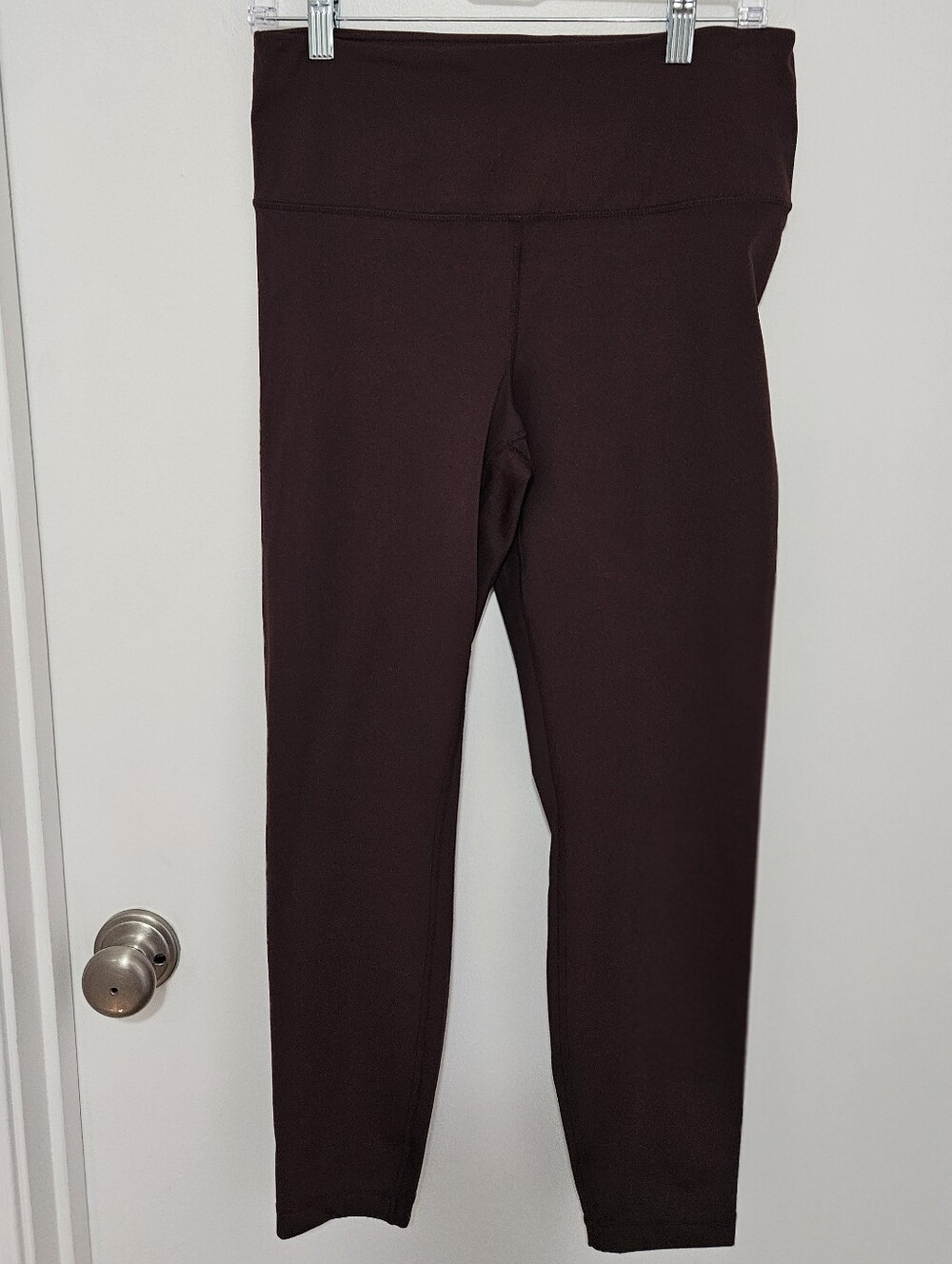 Yogalicious Lux Yoga Pants in Deep Burgandy Size Large